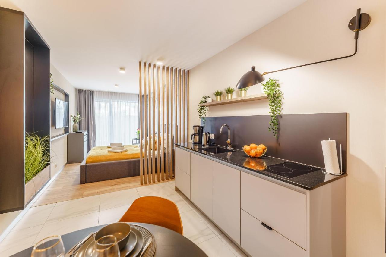 Appartamento Perlowa Przystan Rent - Classic Gold & Silver Kołobrzeg Esterno foto